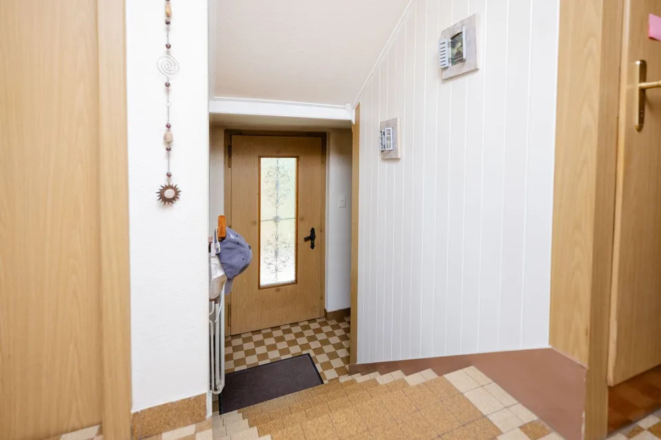 Einfamilienhaus mit Ausbaupotenzial an ruhiger Lage in Muhen – Foto 11 von 14