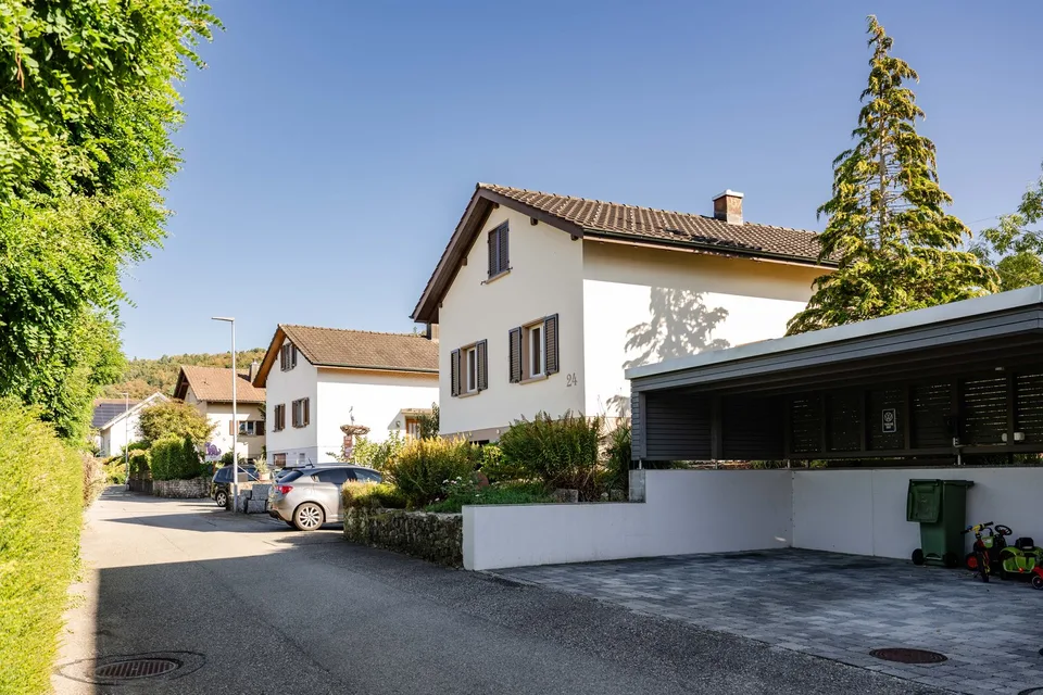 Einfamilienhaus mit Ausbaupotenzial an ruhiger Lage in Muhen – Foto 13 von 14