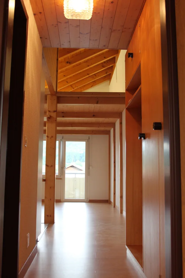 Charmante 2.5-Zimmer-Wohnung mit Bergblick in Spiez