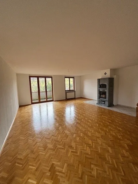 Casa unifamiliare ben tenuta di 5½ locali in posizione tranquilla e soleggiata – foto 6 di 25