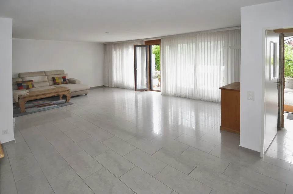 Terrassenwohnung mit viel Platz in idyllischer Umgebung