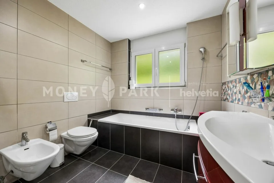Immeuble de 2 appartements de 4.5 pièces offrant de nombreuses possibilités d'aménagement et de développement. – foto 13 di 13