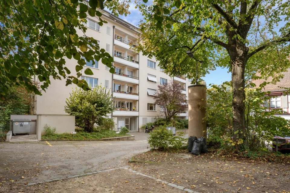 Attraktive 5-Zimmerwohnung an interessanter Lage – Foto 2 von 5