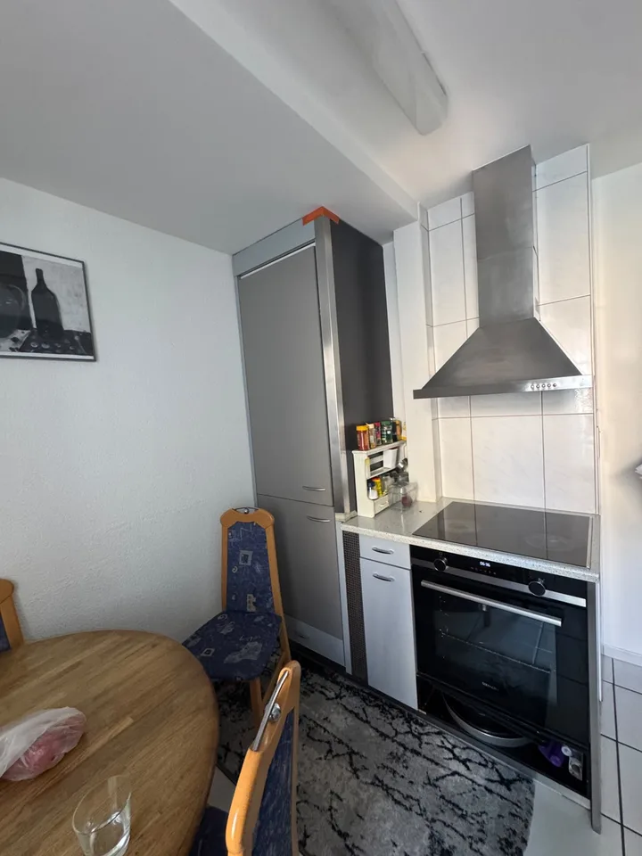 Ampio appartamento di 4.5 camere in posizione centrale – foto 5 di 8
