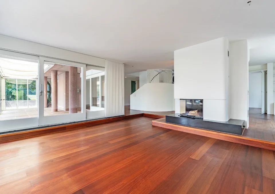 Villa représentative avec piscine et annexe séparée de 2,5 pièces à Muri – photo 4 sur 13
