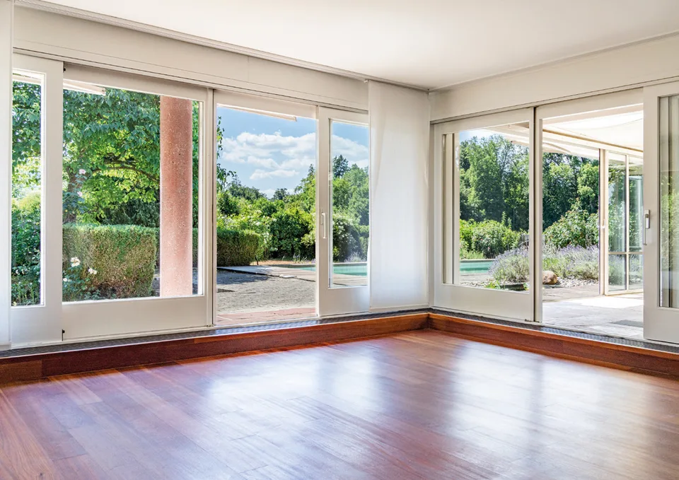 Villa représentative avec piscine et annexe séparée de 2,5 pièces à Muri – photo 6 sur 13