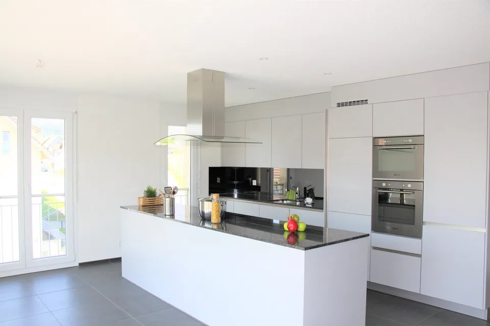 Spacious 5.5-room maisonette apartment near the Aare