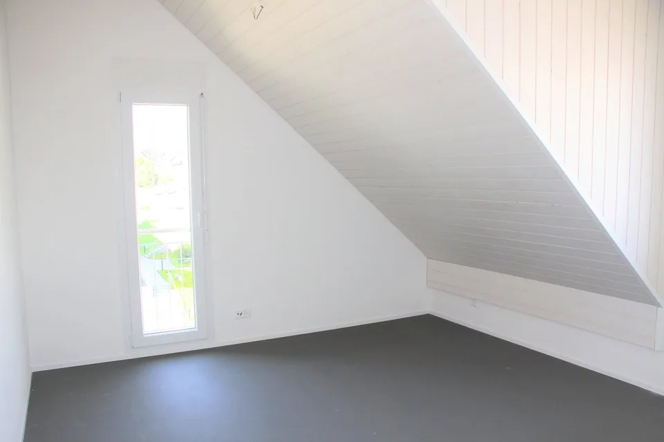 Spacious 5.5-room maisonette apartment near the Aare