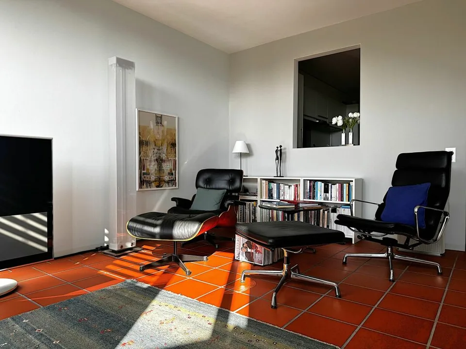 Timeless architecture meets surprising living quality – photo 2 of 28