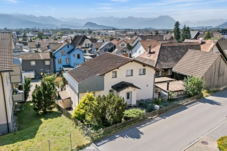 Grosszügiges Einfamilienhaus mit viel Potenzial an sonniger Lage in Rebstein – Foto 18 von 18