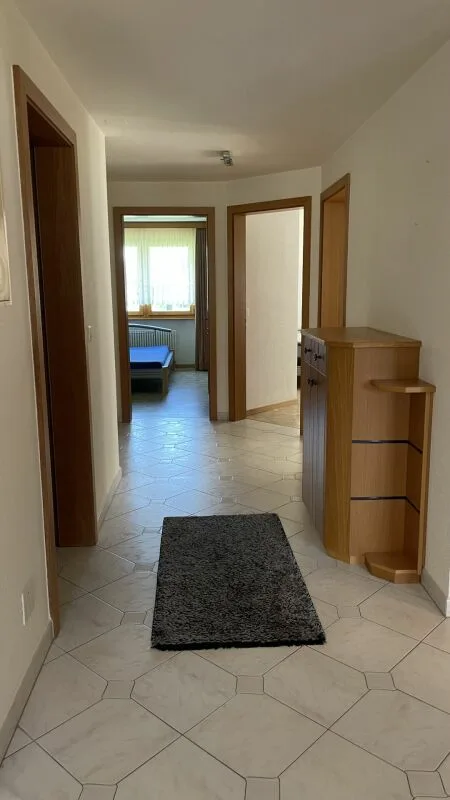 Appartamento moderno di 4,5 locali con vista libera. 3° piano sud-est con sole del mattino e del pomeriggio. – foto 6 di 14