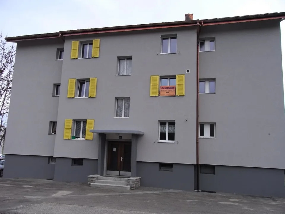 Joli appartement rénové avec balcon – photo 6 sur 7