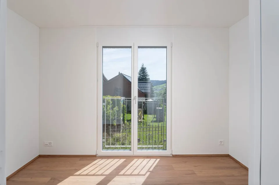 Modernes Neubau-Einfamilienhaus mit hochwertigem Innenausbau – Foto 5 von 12