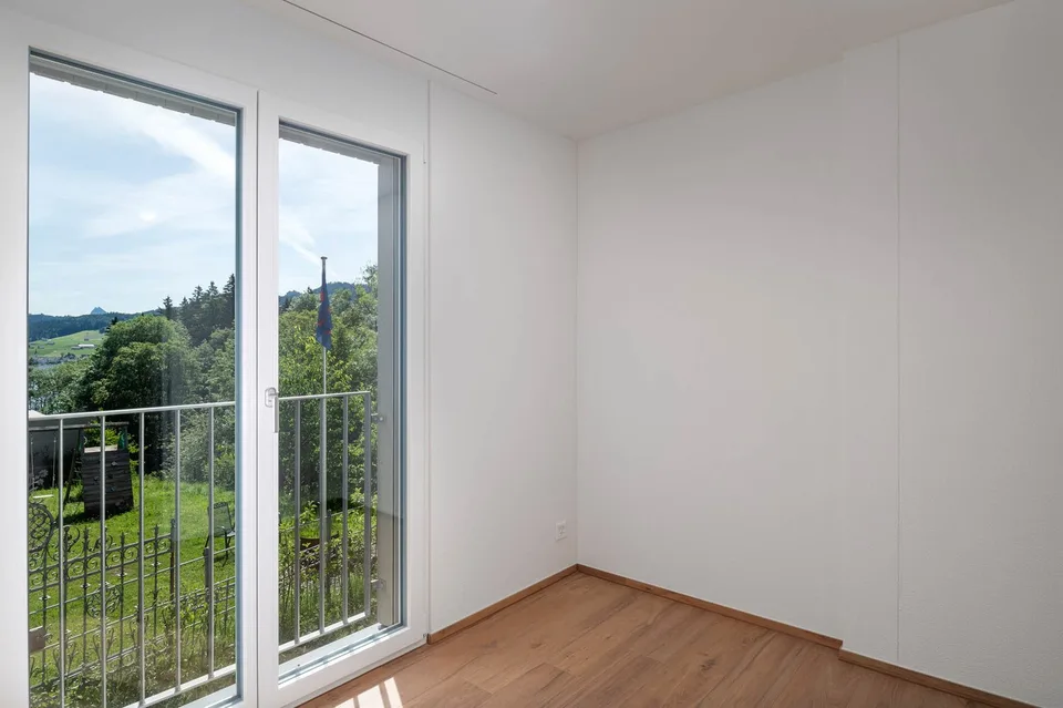 Modernes Neubau-Einfamilienhaus mit hochwertigem Innenausbau – Foto 6 von 12