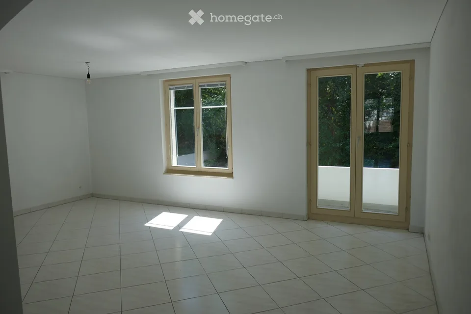 Charmante 4.5-Zimmer-Wohnung an der Flawilerstrasse in Oberuzwil – Foto 6 von 8