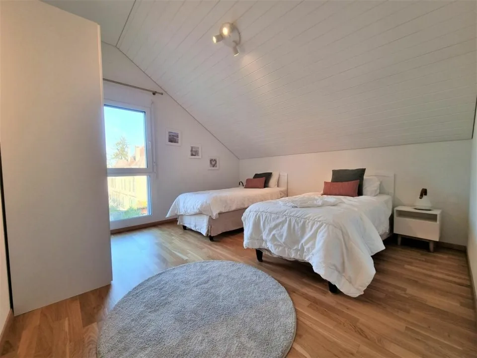 Grandcour - Furnished 3.5-room apartment on the top floor