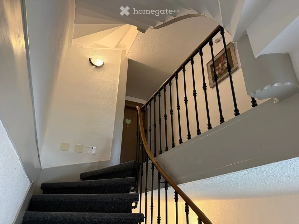 Wunderschöne teilssanierte 4.5‑Zimmer‑Dachwohnung in Jegenstorf