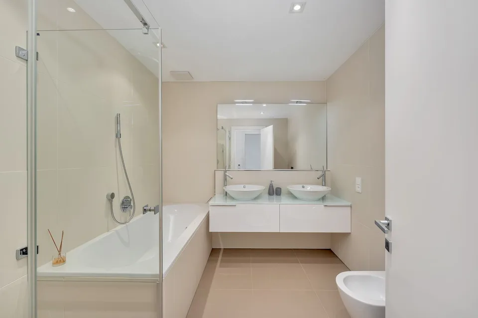 Luxuswohnung mit herrlicher Seeblick in der Residenz Emerald Living