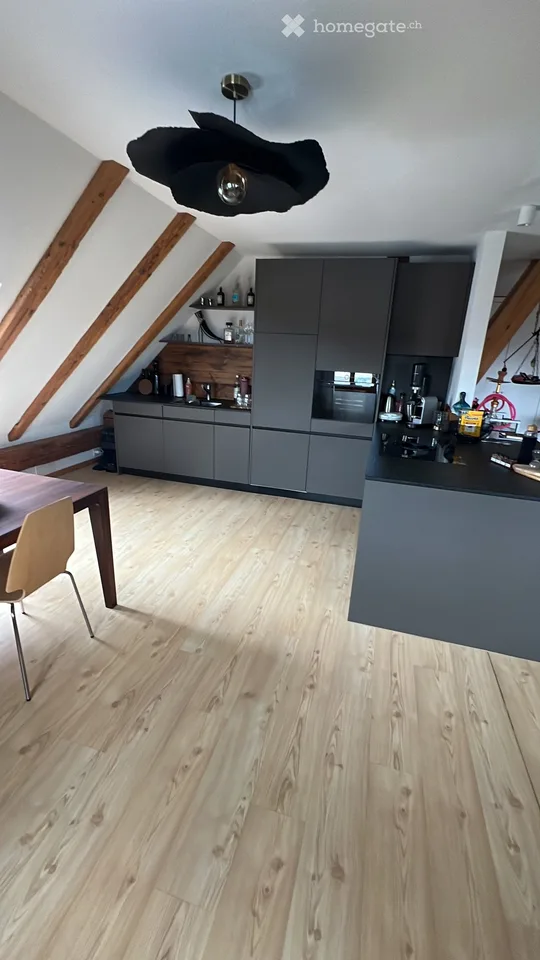 Möblierte Dachwohnung befristet