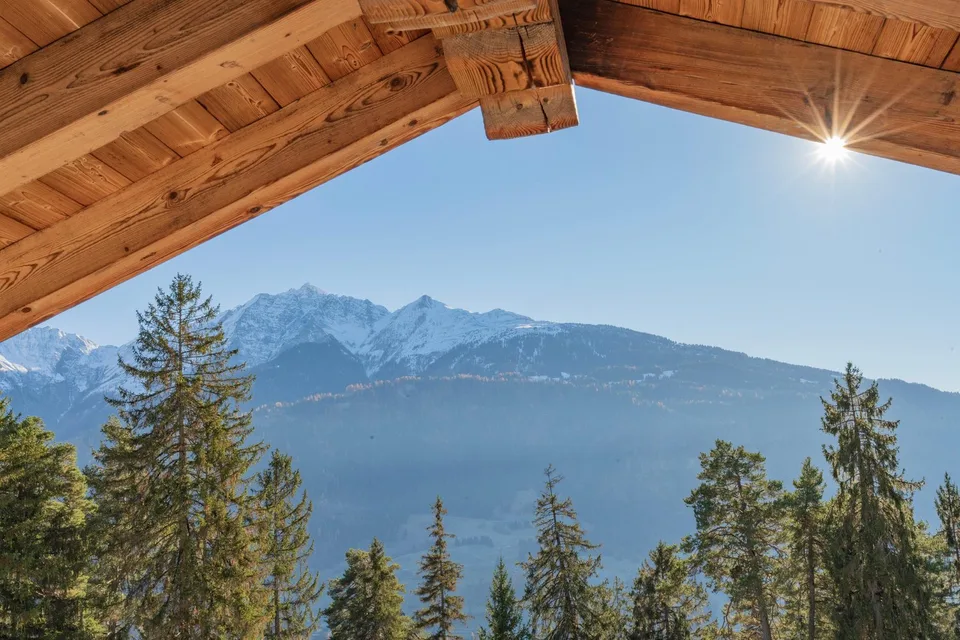 Résidence de luxe avec vue panoramique – photo 3 sur 6