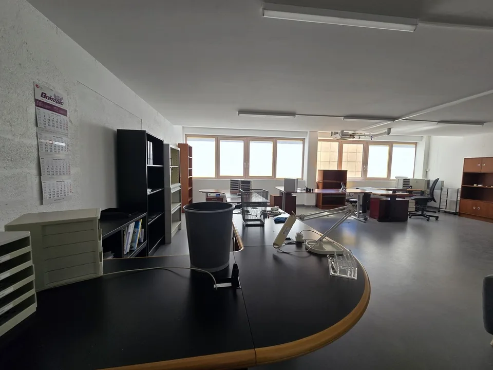 Highway in 3 min - 73m2 office – photo 3 of 6