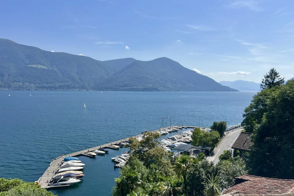 Häuschen mit herrlicher Seesicht, Privatstrand und vielen "Stufen zum Glück" – Foto 5 von 30