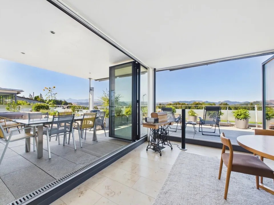 Maison de terrasse exclusive de 5½ pièces avec vue panoramique – photo 7 sur 18