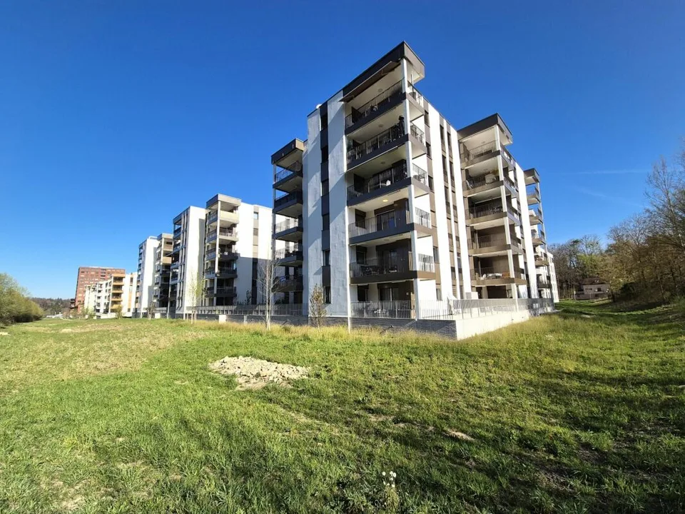 Berges 3 - Appartement 3.5 pièces au 3ème étage – photo 18 sur 18