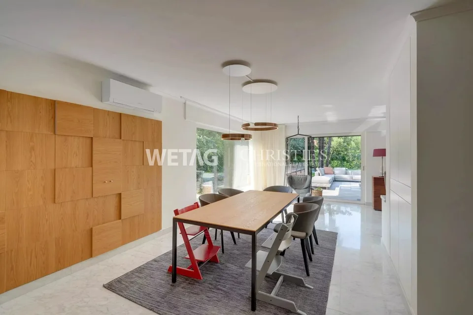 Exklusive & moderne Luxusvilla mit Aussenpool in privilegierter Lage zum Verkauf in Ascona – Foto 5 von 13
