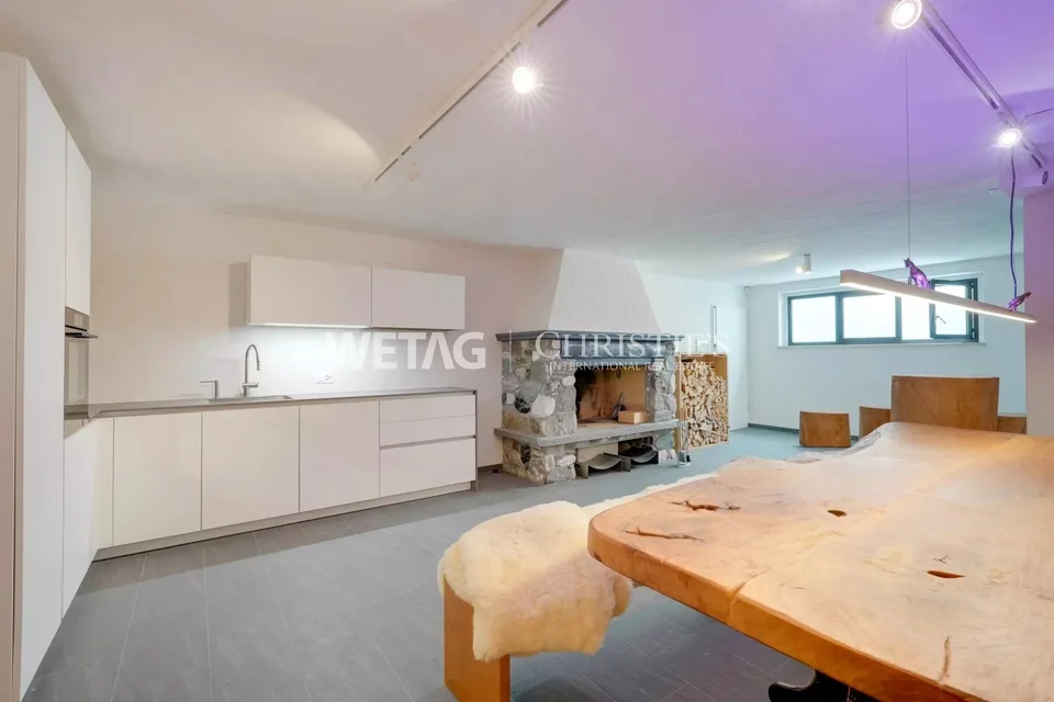 Exklusive & moderne Luxusvilla mit Aussenpool in privilegierter Lage zum Verkauf in Ascona – Foto 11 von 13