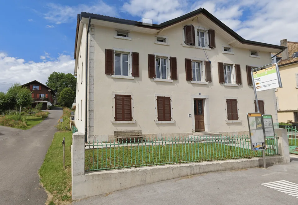 Two-room bright apartment on the ground floor