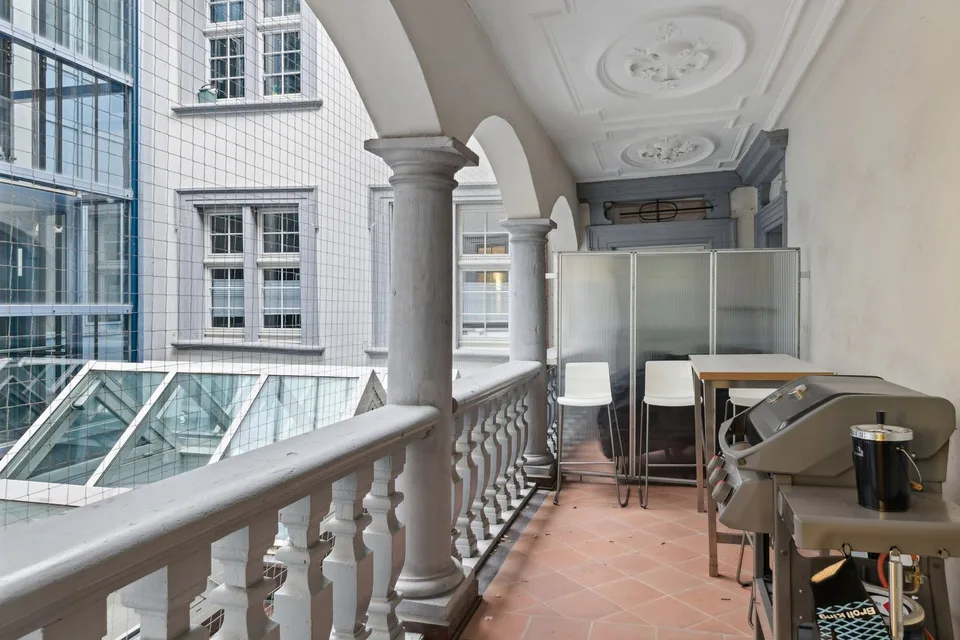 Representative 5-room office space in the old town of Schaffhausen – photo 14 of 16