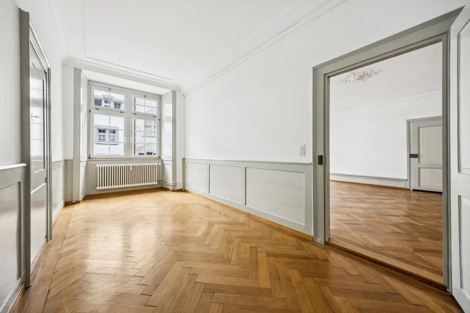 Representative 5-room office space in the old town of Schaffhausen – photo 10 of 16