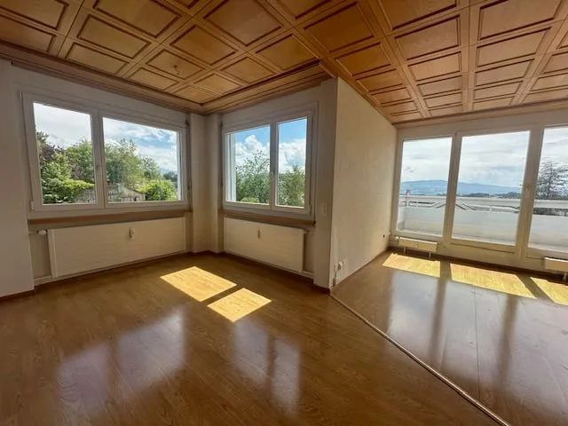 Appartamento attico attraente di 4 locali e mezzo in una zona residenziale tranquilla e soleggiata – foto 8 di 15