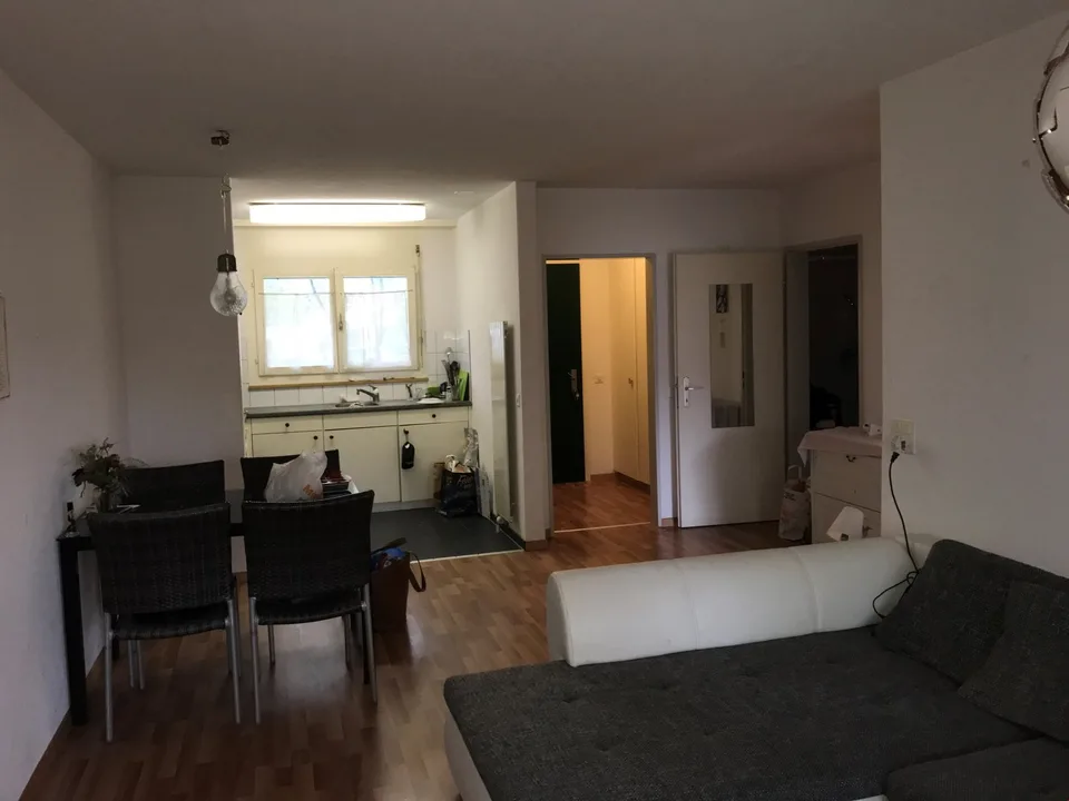 Beautiful and bright 2-room apartment with garden seating in a quiet location