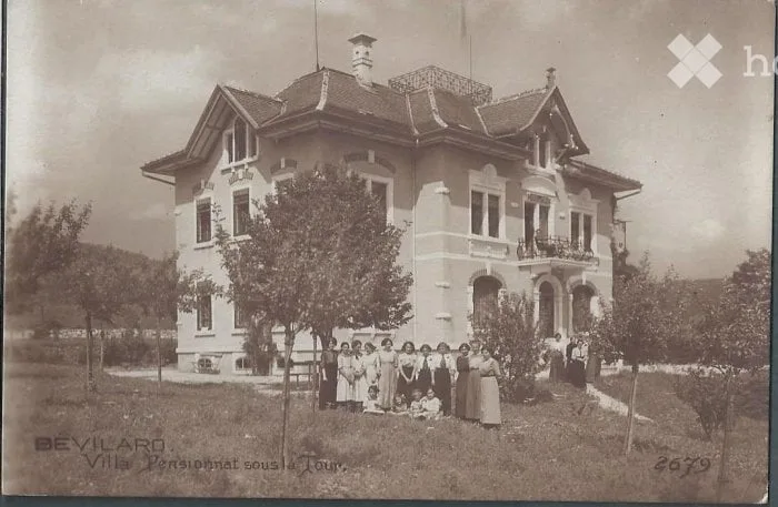 Apartment in a mansion