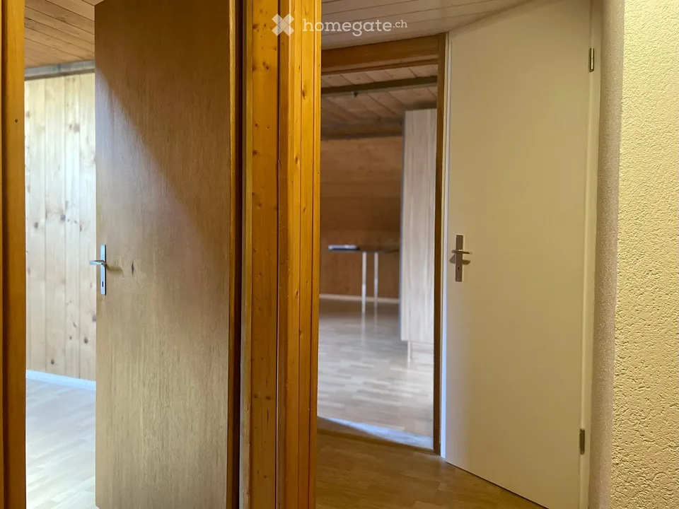 Bassecourt, Ribe 20 - 2.5-room apartment - Attic