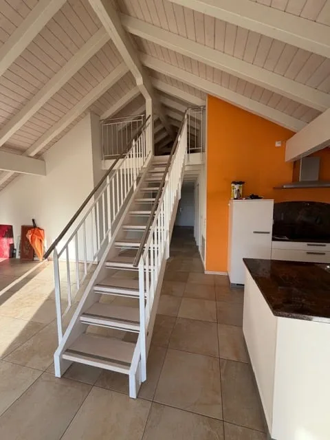 Appartement mansardé de 4,5 pièces spécial