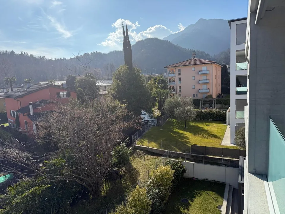 Residenza 96 - app. di 2.5 locali con vista aperta