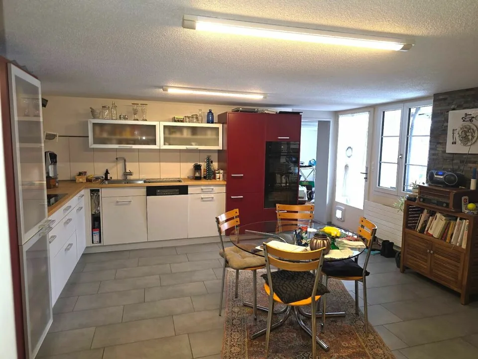 Grosszügige 4.5 Zimmer Wohnung