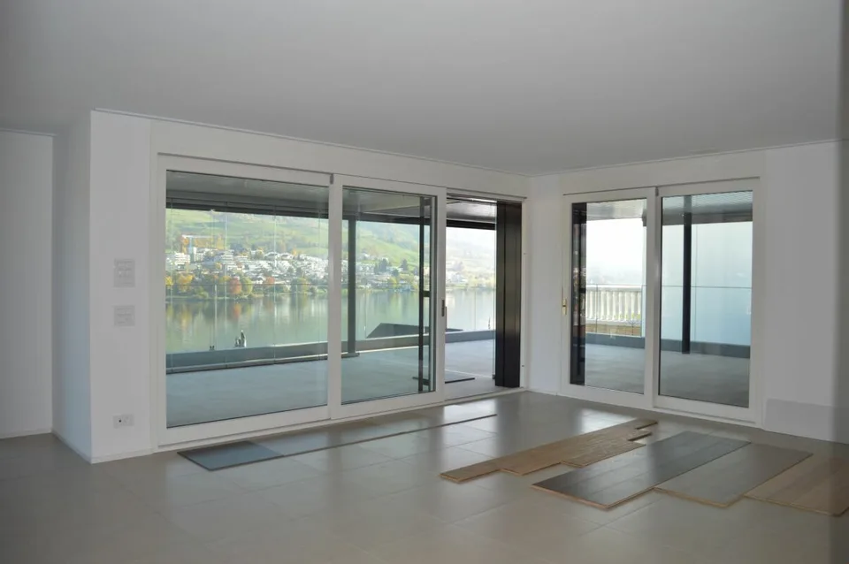 5.5-Zimmerwohnung mit tollem Ausblick auf See und Berge
