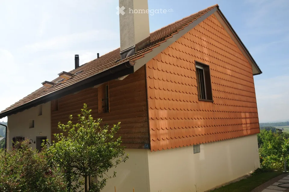 Maison de famille charmante de 7 pièces à Trüllikon – Disponible immédiatement !