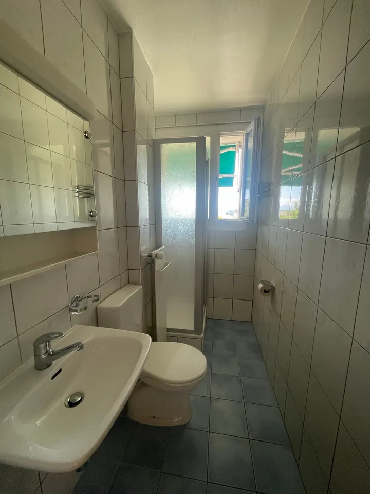 Beautiful 2.5-room apartment with balcony in quiet neighborhood in La Sarraz