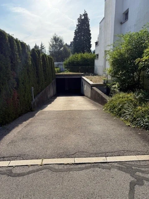 Ihr Parkplatz wartet! – Foto 3 von 4