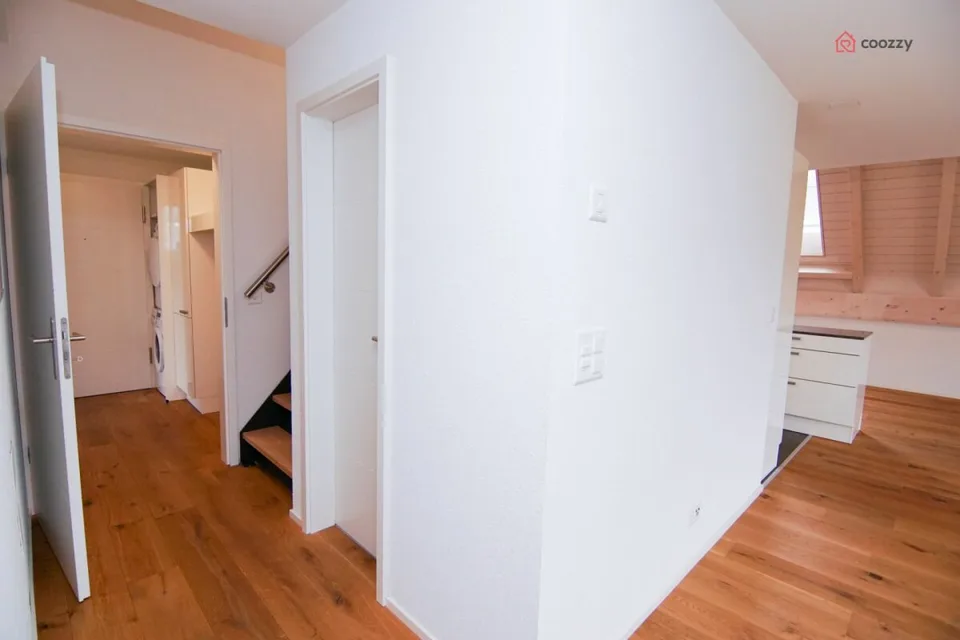 Appartement spacieux 4½ pièces avec des pièces annexes supplémentaires