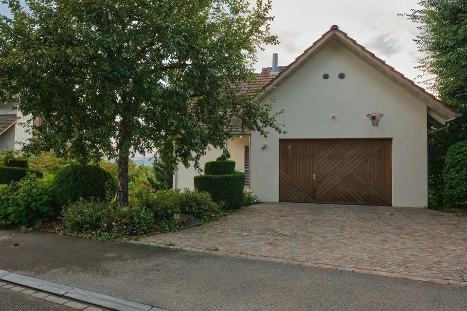 Maison de famille attrayante et bien entretenue de 7,5 pièces, indépendante, dans un endroit calme et beau à Rafz – photo 21 sur 21