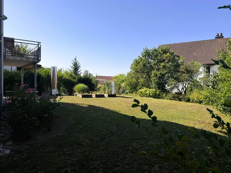 Maison de famille attrayante et bien entretenue de 7,5 pièces, indépendante, dans un endroit calme et beau à Rafz – photo 19 sur 21
