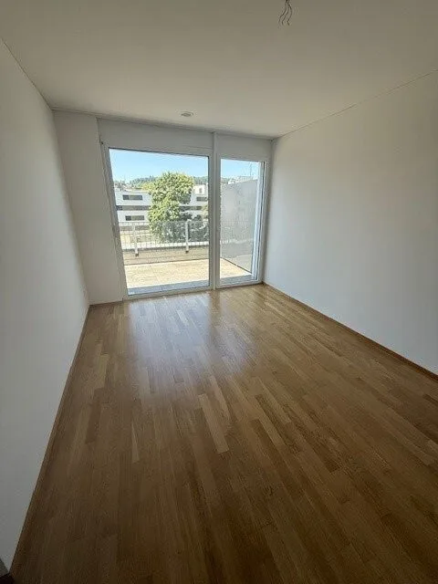 Moderne 3.5-Zimmer-Attikawohnung mit grosser Terrasse – photo 5 sur 11