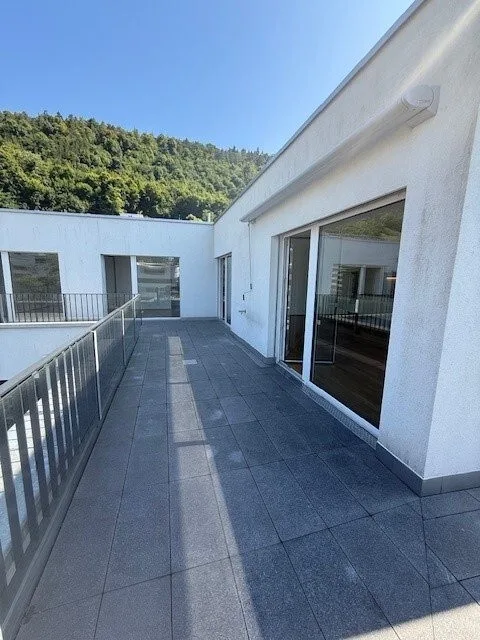 Moderne 3.5-Zimmer-Attikawohnung mit grosser Terrasse – photo 10 sur 11