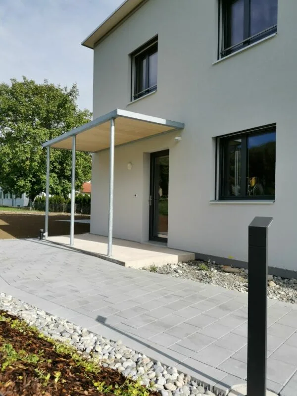 Maison mitoyenne neuve avec de nombreux extras à Oberbipp